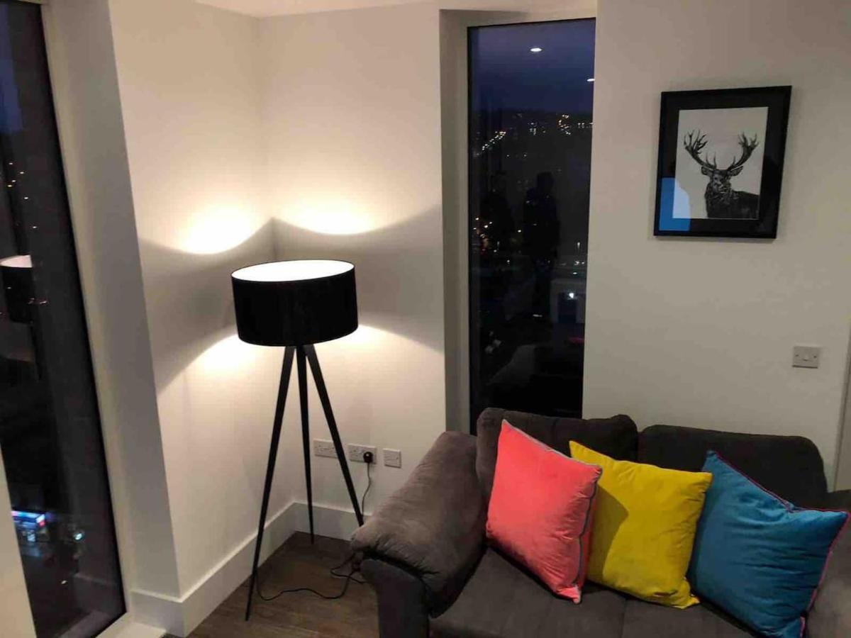 High View Two Bedroom Apartment In Woolwich Londen Buitenkant foto