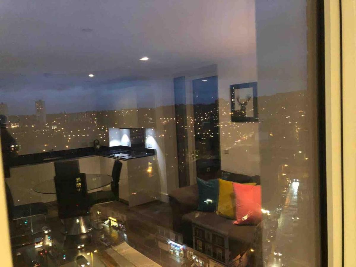 High View Two Bedroom Apartment In Woolwich Londen Buitenkant foto
