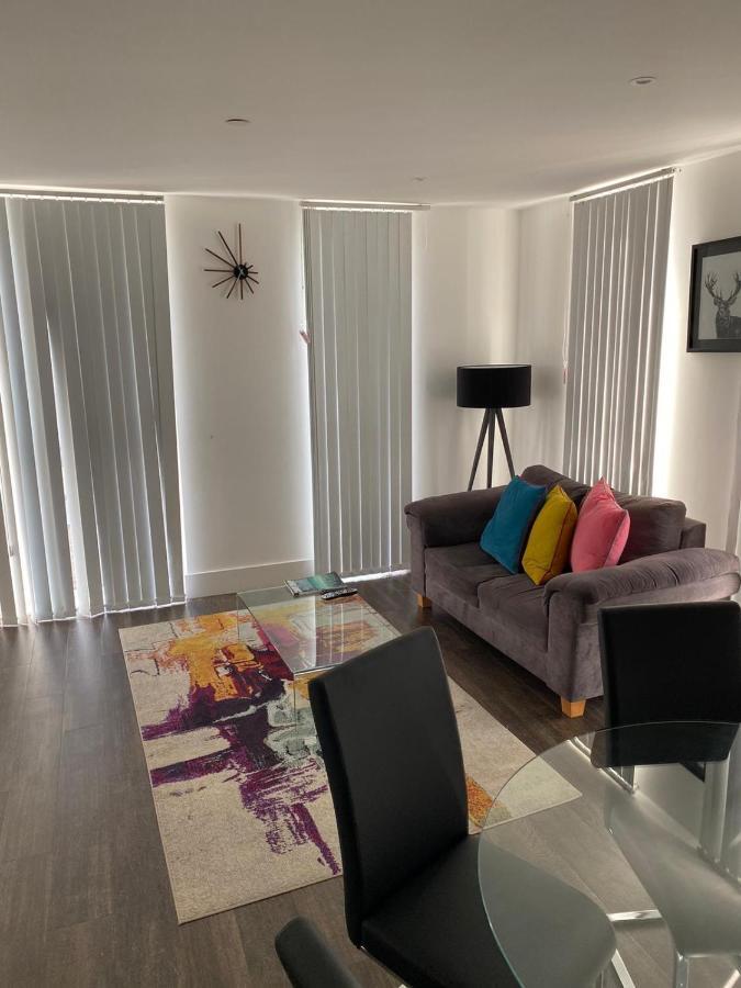 High View Two Bedroom Apartment In Woolwich Londen Buitenkant foto