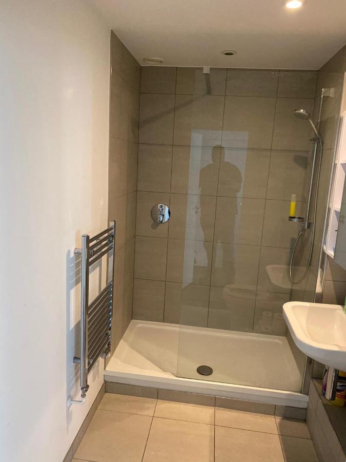 High View Two Bedroom Apartment In Woolwich Londen Buitenkant foto